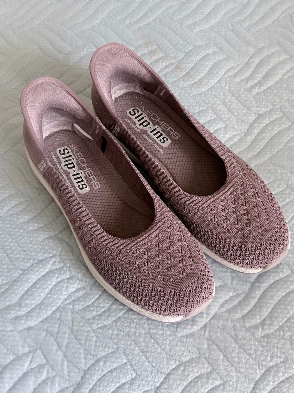 Skechers Slip-Ins Knit Slip-On Flats in Dusty Rose Sz 8
